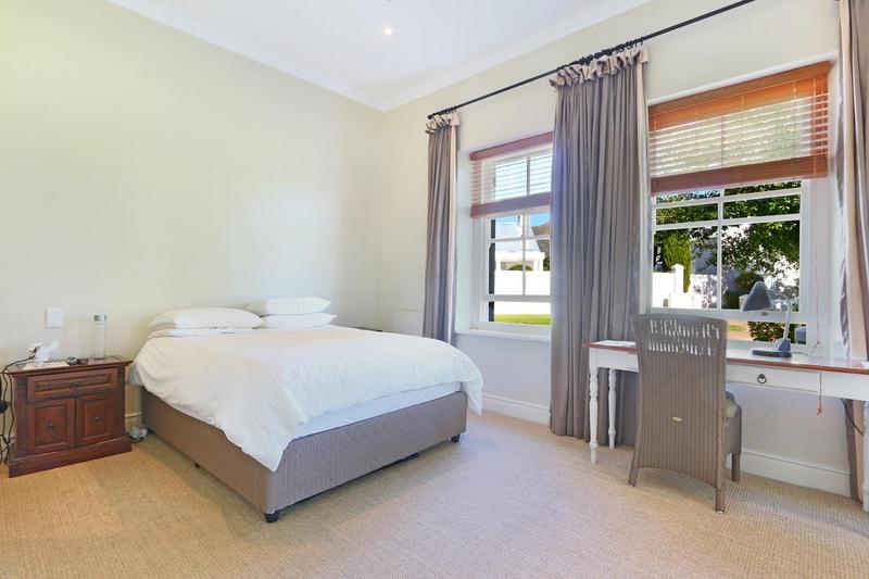 To Let 4 Bedroom Property for Rent in Steenberg Estate Western Cape